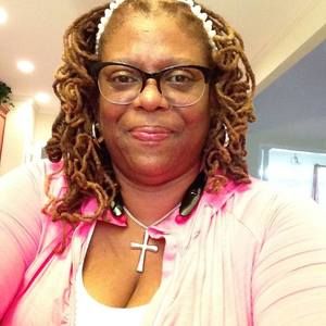 Meet your Posher, Sheila